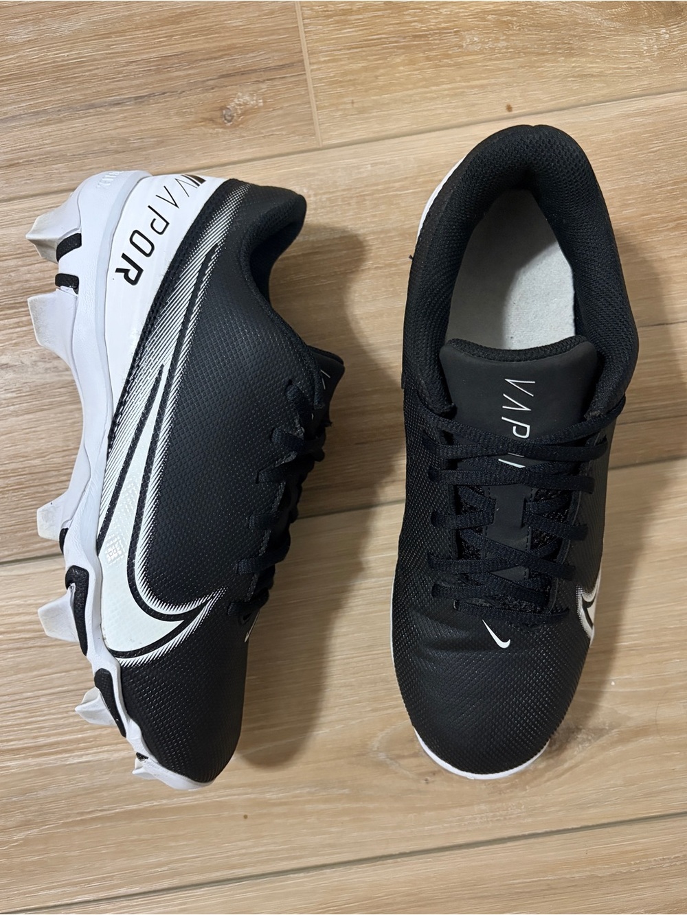 Nike Vapor Edge Football Cleats